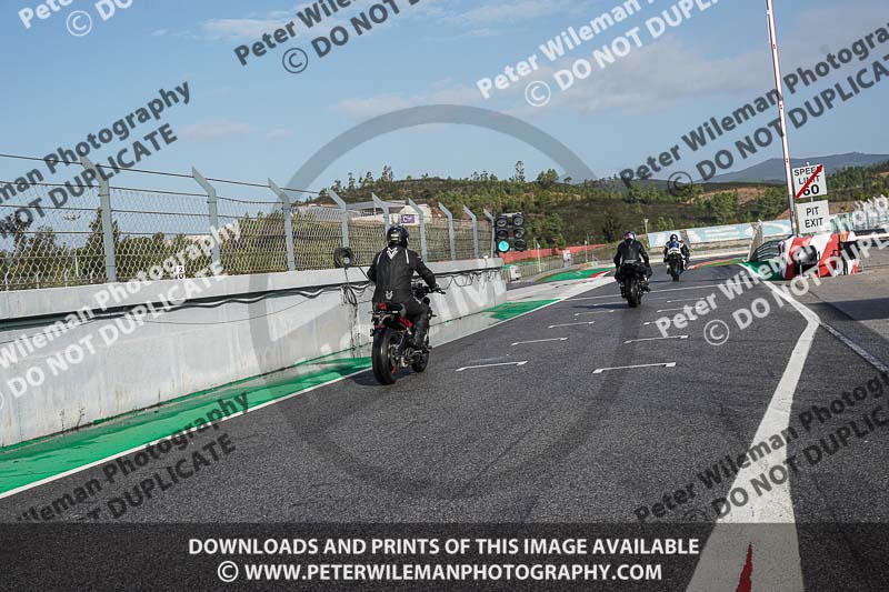 motorbikes;no limits;peter wileman photography;portimao;portugal;trackday digital images